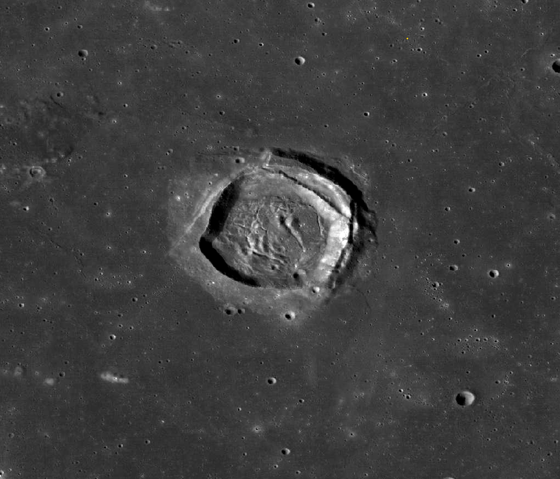 Illustration for article titled Why are there square craters forming on the Moon?